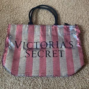 Victoria’s Secret Sequin Tote 💖✨🖤